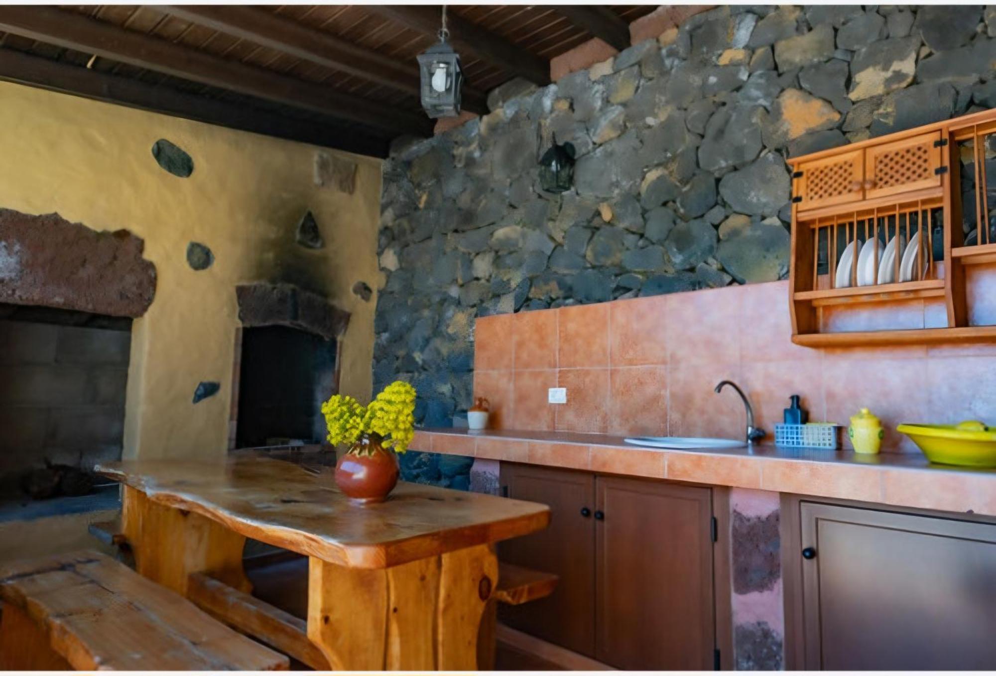 Casa Esteban Y Facunda Вальверде Экстерьер фото
